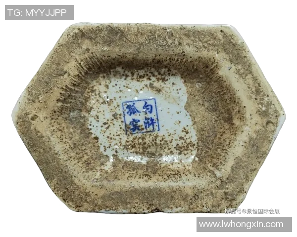 苦盏与阿哈尔的较量：探索两种文化的深厚底蕴与独特魅力