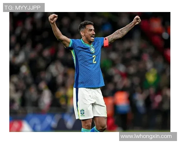 达尼洛在绿茵场上的精彩表现与未来发展潜力分析